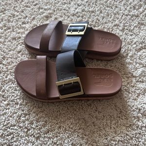 Sorel Womens Roaming Buckle Slide